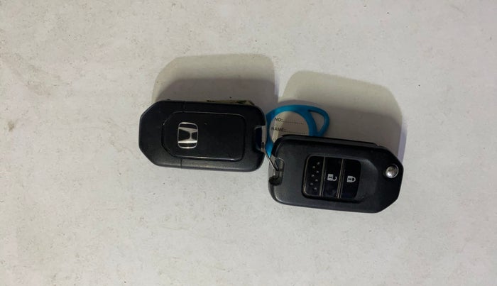 2019 Honda WR-V 1.2L I-VTEC S MT, Petrol, Manual, 51,998 km, Key Close Up