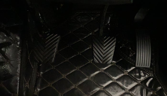 2021 Hyundai VENUE S 1.2, Petrol, Manual, 38,528 km, Pedals