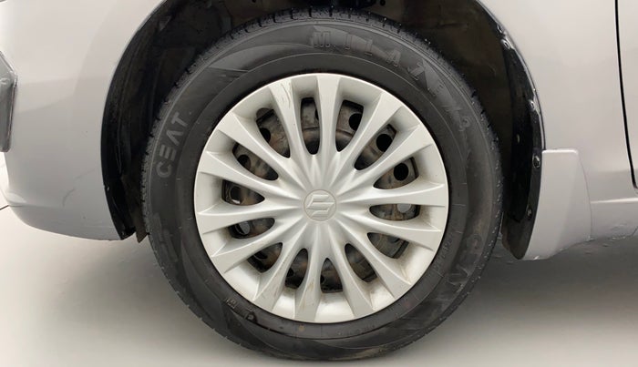 2016 Maruti Ciaz VXI, Petrol, Manual, 80,551 km, Left Front Wheel