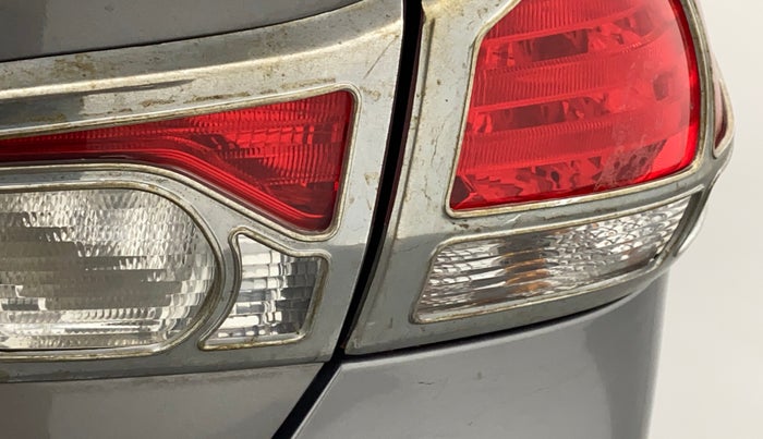 2016 Maruti Ciaz VXI, Petrol, Manual, 80,551 km, Right tail light - Faded