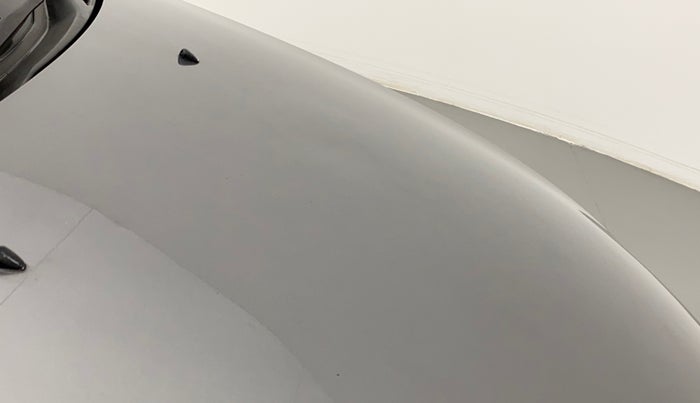 2016 Maruti Ciaz VXI, Petrol, Manual, 80,551 km, Bonnet (hood) - Slightly dented