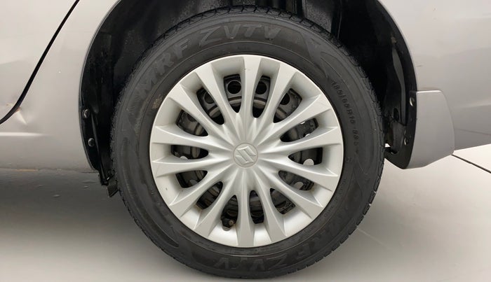2016 Maruti Ciaz VXI, Petrol, Manual, 80,551 km, Left Rear Wheel