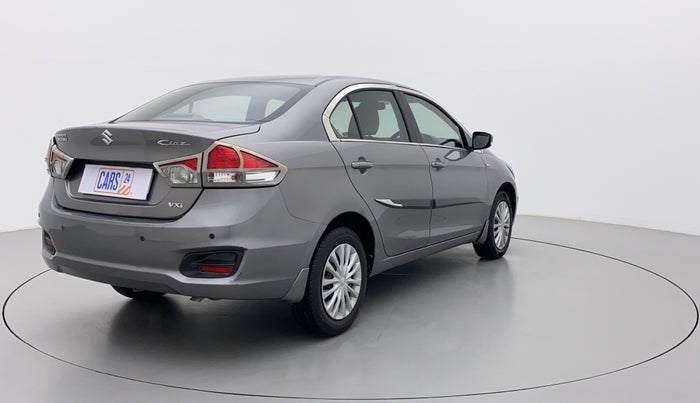2016 Maruti Ciaz VXI, Petrol, Manual, 80,551 km, Right Back Diagonal