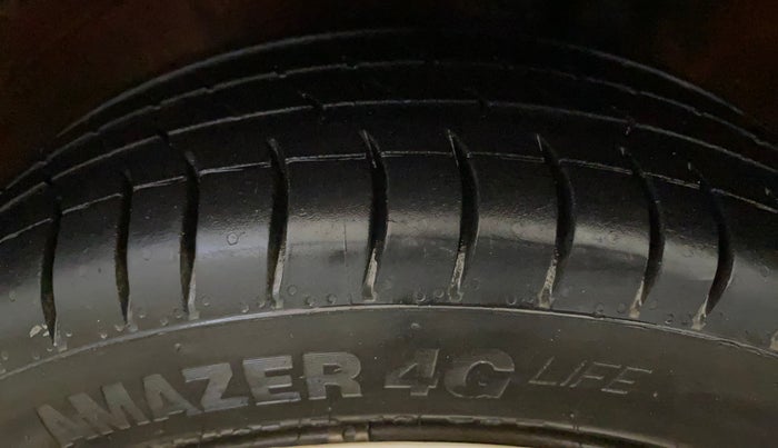 2014 Maruti Alto K10 VXI, Petrol, Manual, 15,526 km, Left Front Tyre Tread
