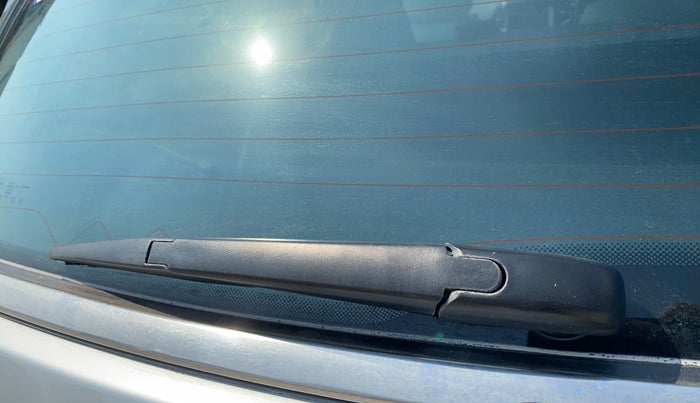 2017 Jeep Compass LIMITED 1.4 PETROL AT, Petrol, Automatic, 45,590 km, Rear Wiper