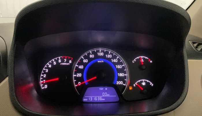2016 Hyundai Grand i10 SPORTZ 1.2 KAPPA VTVT, Petrol, Manual, 1,31,613 km, Odometer Image