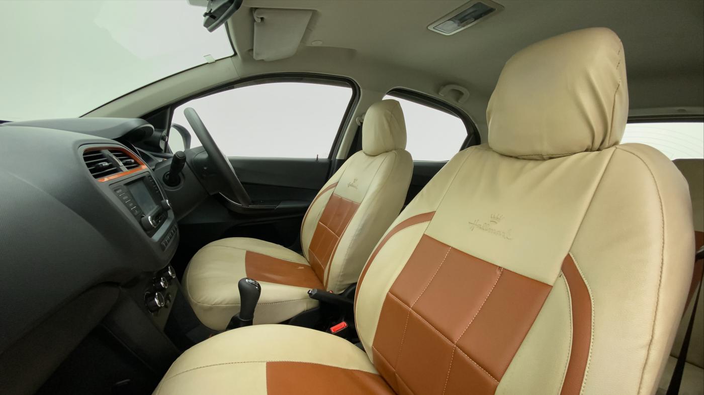2018 Tata TIAGO NRG PETROL, Petrol, Manual, 49,075 km, Right Side Front Door Cabin
