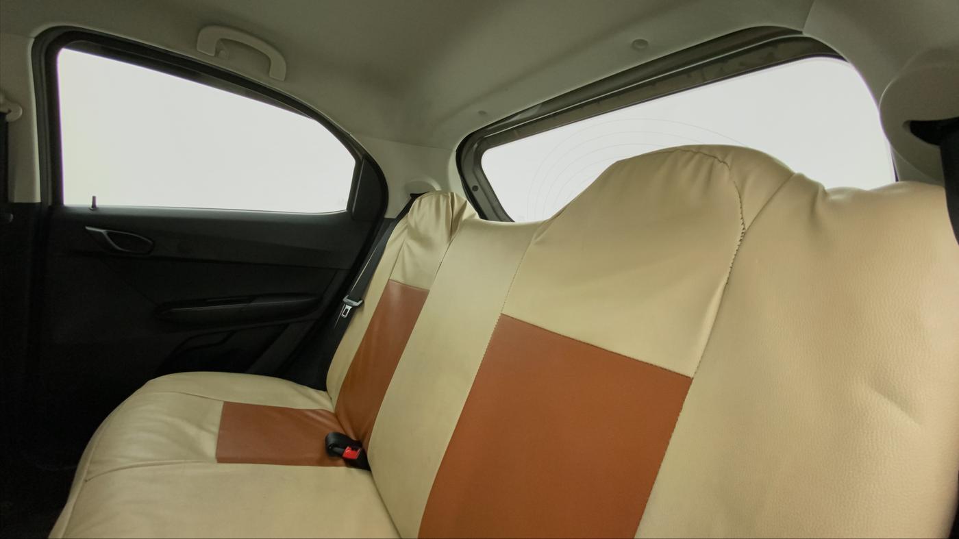 2018 Tata TIAGO NRG PETROL, Petrol, Manual, 49,075 km, Right Side Rear Door Cabin