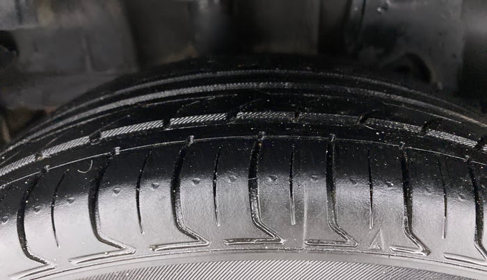 2018 Tata TIAGO NRG PETROL, Petrol, Manual, 49,075 km, Right Rear Tyre Tread