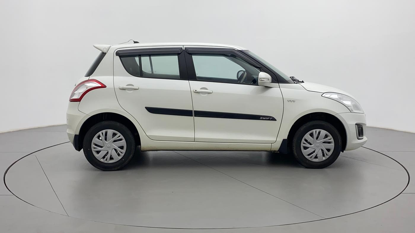 2015 Maruti Swift VXI, Petrol, Manual, 48,905 km, Right Side View