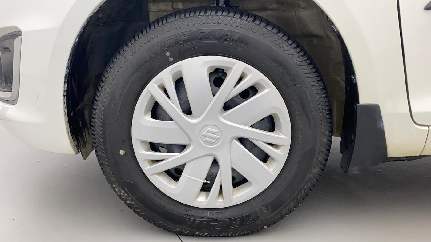 2015 Maruti Swift VXI, Petrol, Manual, 48,905 km, Left Front Wheel