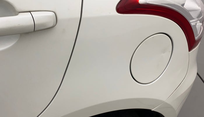 2015 Maruti Swift VXI, Petrol, Manual, 48,905 km, Left quarter panel - Slightly dented