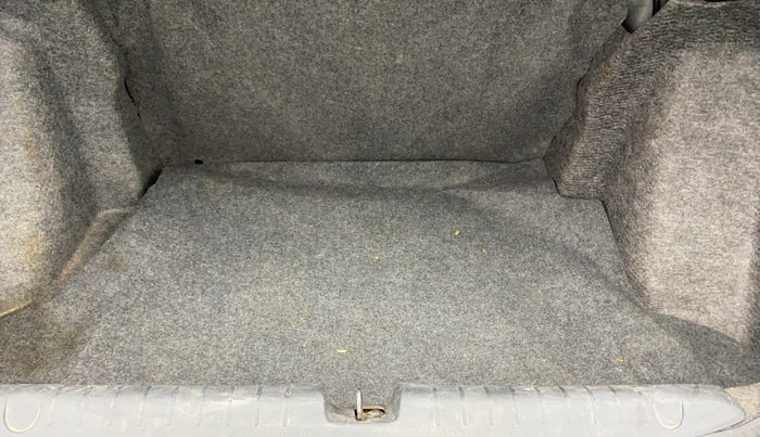 2019 Honda Amaze 1.5L I-DTEC S, Diesel, Manual, 67,254 km, Boot Inside