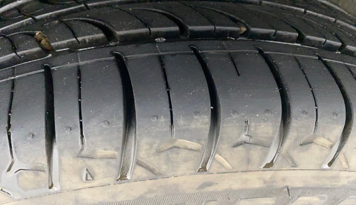 2019 Honda Amaze 1.5L I-DTEC S, Diesel, Manual, 67,254 km, Right Rear Tyre Tread