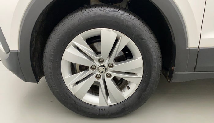 2021 Skoda KUSHAQ AMBITION 1.0L TSI MT, Petrol, Manual, 13,814 km, Left Front Wheel