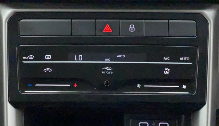 2021 Skoda KUSHAQ AMBITION 1.0L TSI MT, Petrol, Manual, 13,814 km, Automatic Climate Control