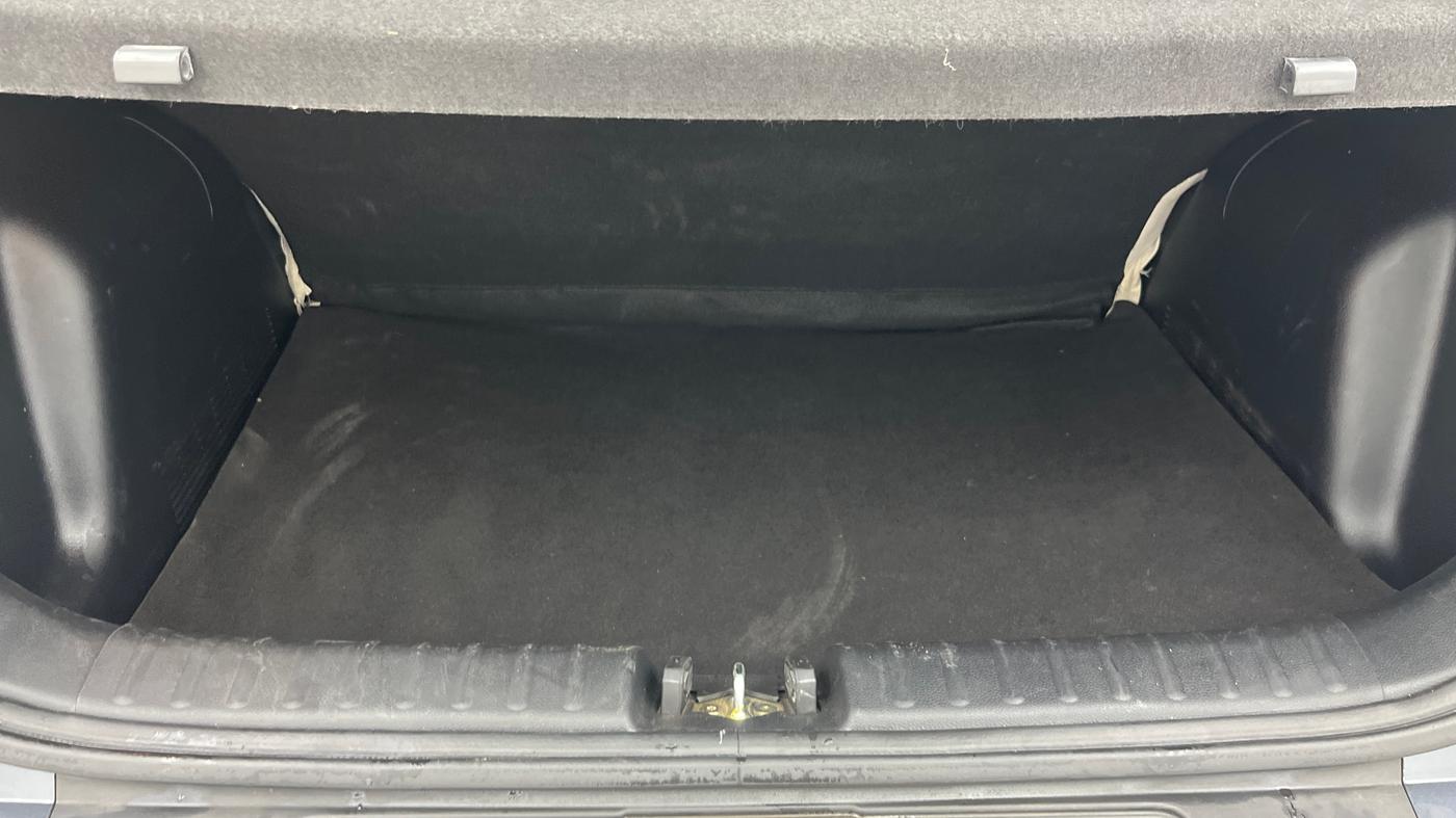 2021 KIA SONET HTX 1.5, Diesel, Manual, 48,554 km, Boot Inside