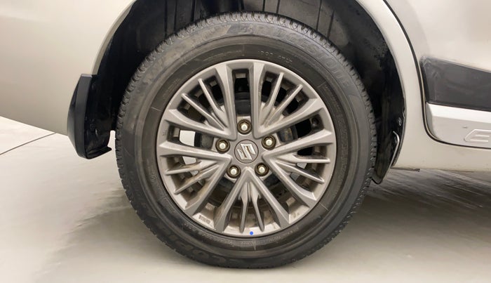 2021 Maruti Ertiga VXI CNG, CNG, Manual, 24,092 km, Right Rear Wheel