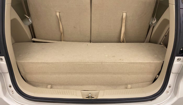 2021 Maruti Ertiga VXI CNG, CNG, Manual, 24,092 km, Boot Inside