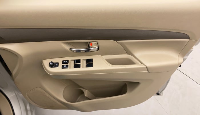 2021 Maruti Ertiga VXI CNG, CNG, Manual, 24,092 km, Driver Side Door Panels Control