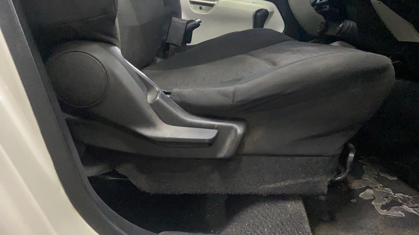 2019 Maruti IGNIS DELTA 1.2 AMT, Petrol, Automatic, 1,10,617 km, Driver Side Adjustment Panel