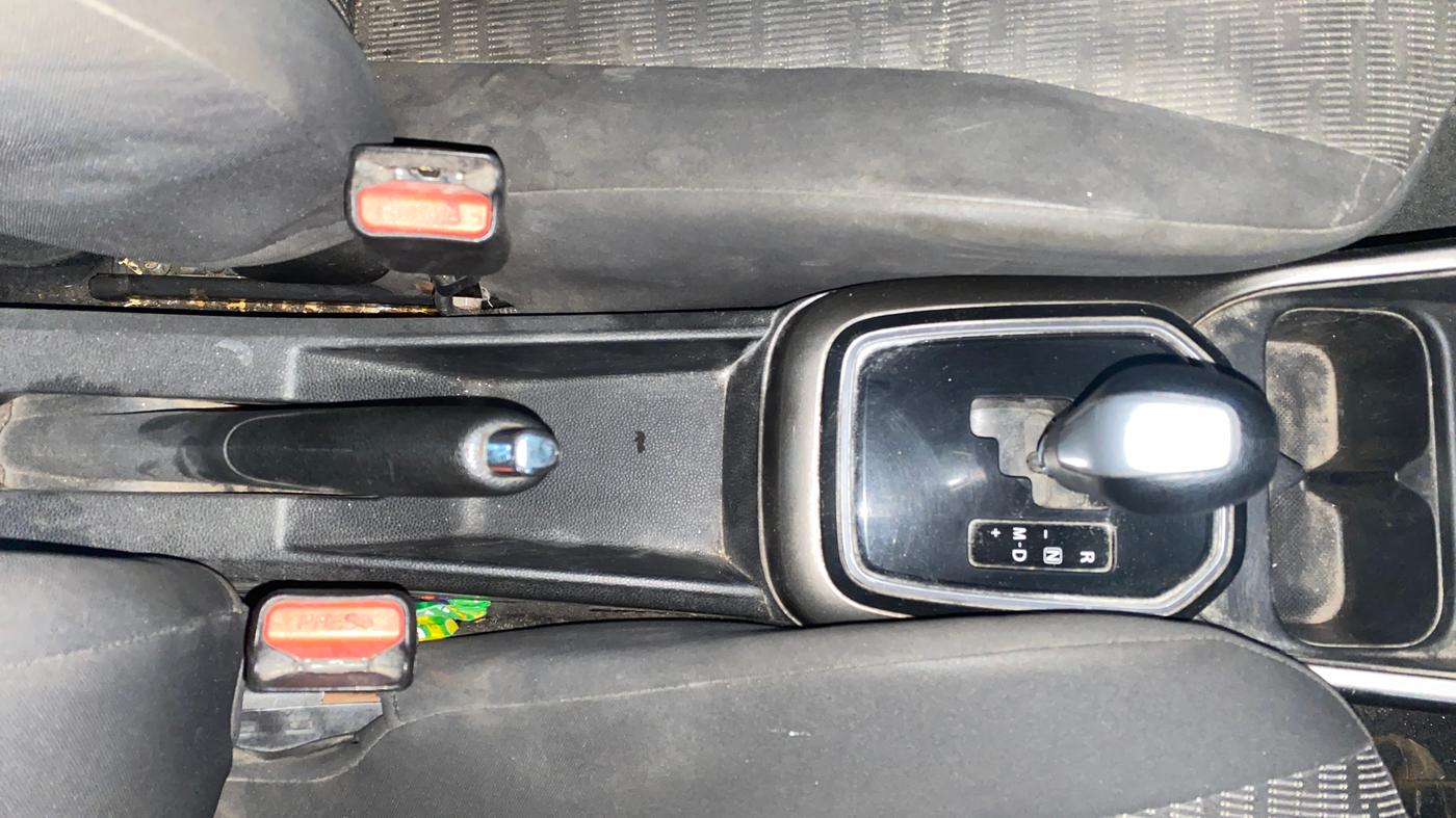2019 Maruti IGNIS DELTA 1.2 AMT, Petrol, Automatic, 1,10,617 km, Gear Lever