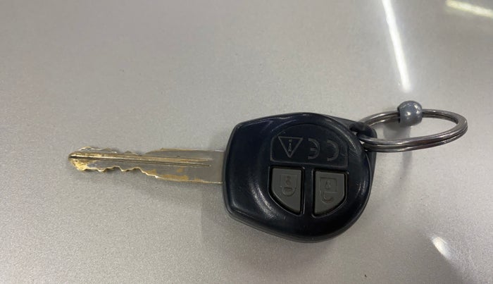 2019 Maruti IGNIS DELTA 1.2 AMT, Petrol, Automatic, 1,10,599 km, Key Close Up