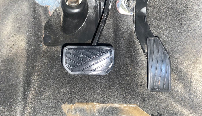 2019 Maruti IGNIS DELTA 1.2 AMT, Petrol, Automatic, 1,10,599 km, Pedals