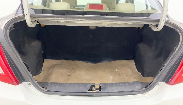 2016 Maruti Swift Dzire VDI, Diesel, Manual, 1,16,848 km, Boot Inside