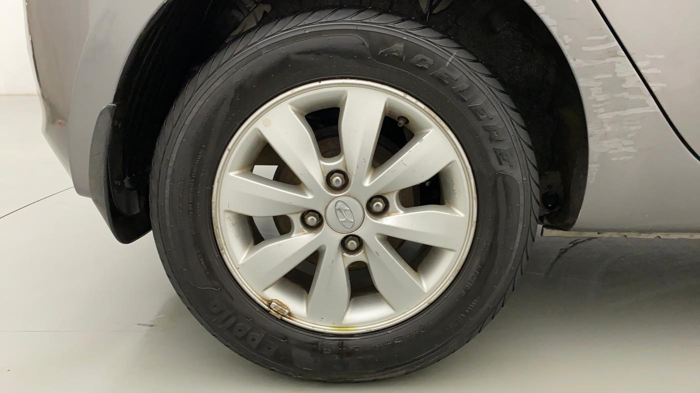 2012 Hyundai i20 SPORTZ 1.2 VTVT, Petrol, Manual, 21,074 km, Right Rear Wheel