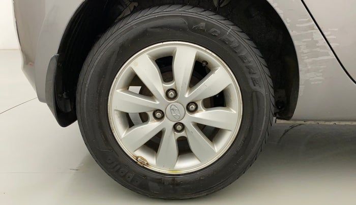 2012 Hyundai i20 SPORTZ 1.2 VTVT, Petrol, Manual, 21,074 km, Right Rear Wheel