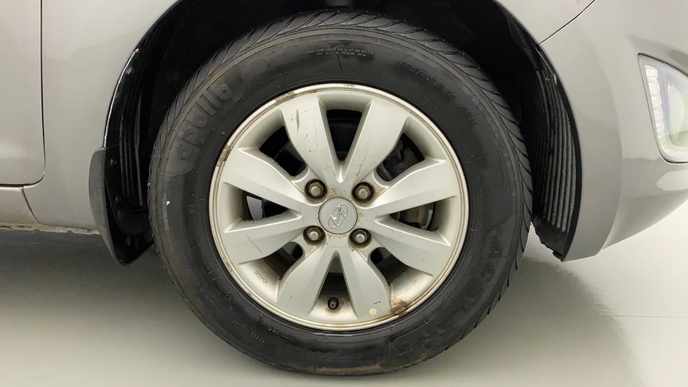 2012 Hyundai i20 SPORTZ 1.2 VTVT, Petrol, Manual, 21,074 km, Right Front Wheel