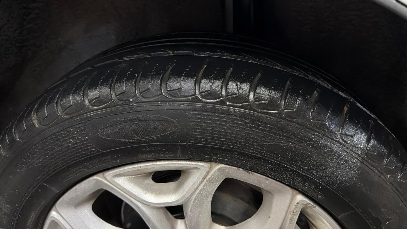 2016 Ford Ecosport TITANIUM 1.5L PETROL, Petrol, Manual, 40,398 km, Left Rear Tyre Tread