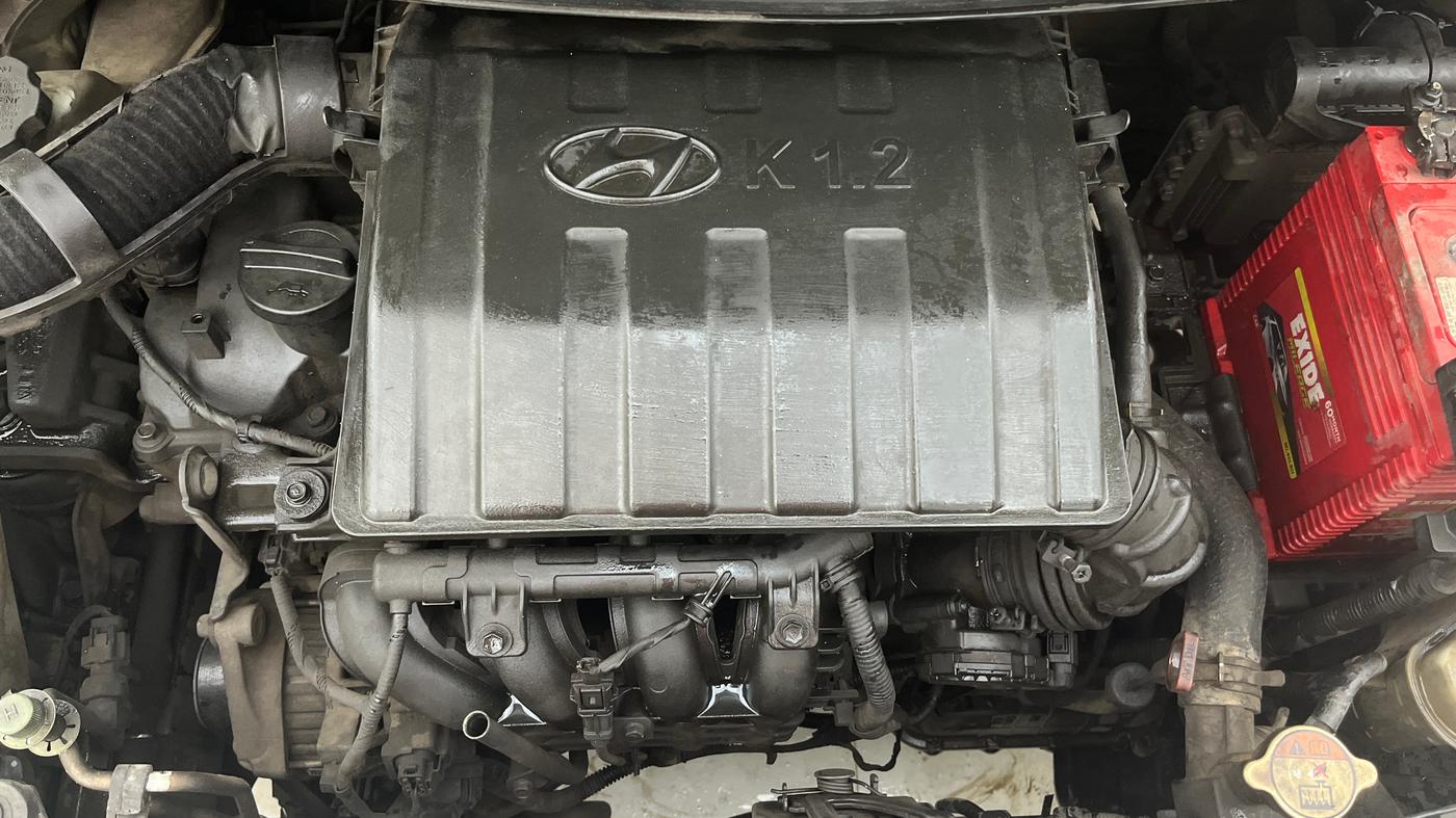 2015 Hyundai Grand i10 ASTA AT 1.2 KAPPA VTVT, Petrol, Automatic, 78,909 km, Engine View