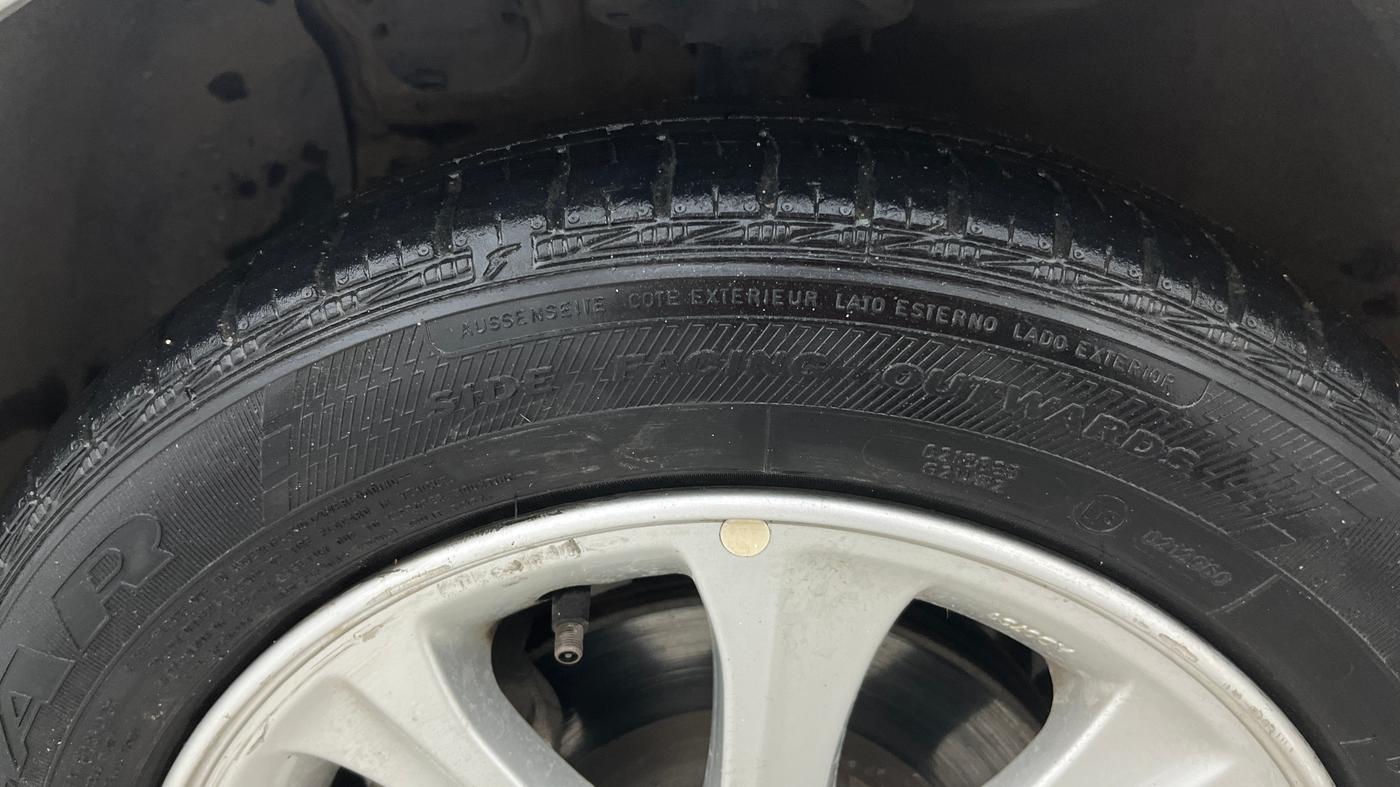 2015 Hyundai Grand i10 ASTA AT 1.2 KAPPA VTVT, Petrol, Automatic, 78,909 km, Left Front Tyre Tread