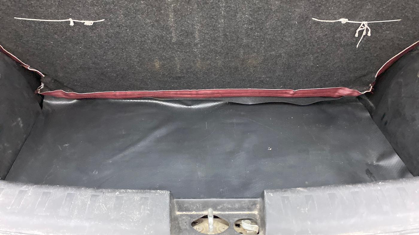 2013 Maruti Swift VXI, Petrol, Manual, 1,21,617 km, Boot Inside