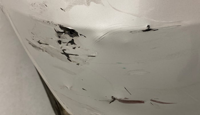 2013 Maruti Swift VXI, Petrol, Manual, 1,21,617 km, Rear bumper - Minor damage