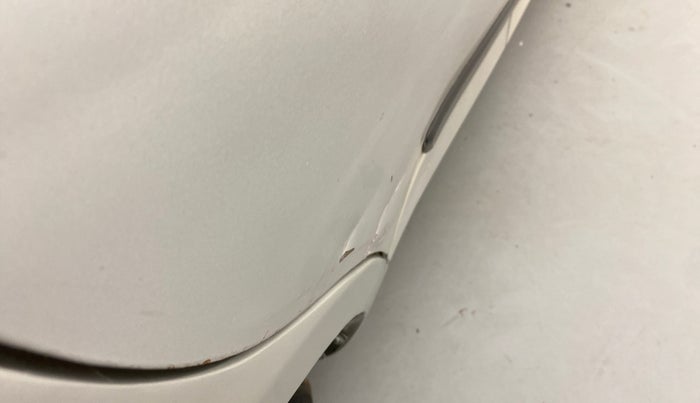 2013 Maruti Swift VXI, Petrol, Manual, 1,21,617 km, Right rear door - Slightly dented