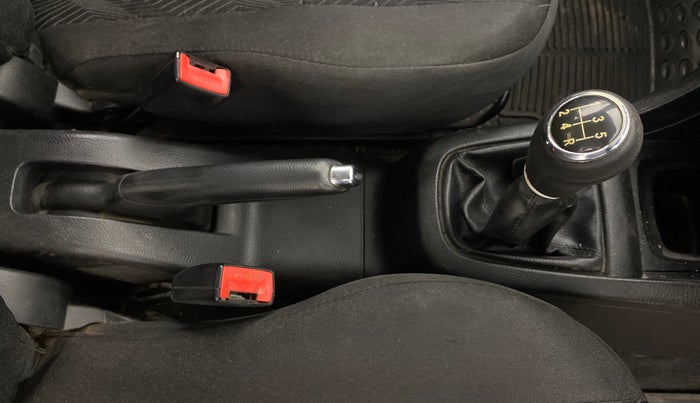 2012 Maruti Swift VXI, Petrol, Manual, 1,02,578 km, Gear Lever