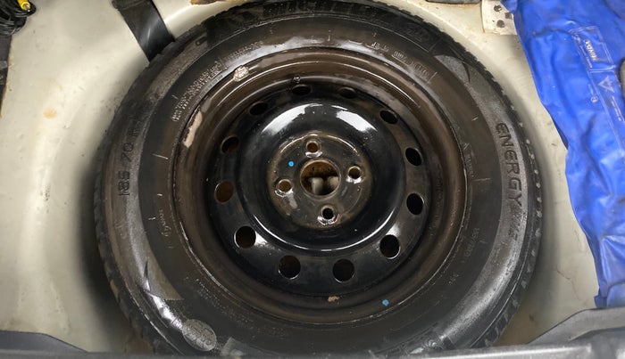 2012 Maruti Swift VXI, Petrol, Manual, 1,02,578 km, Spare Tyre