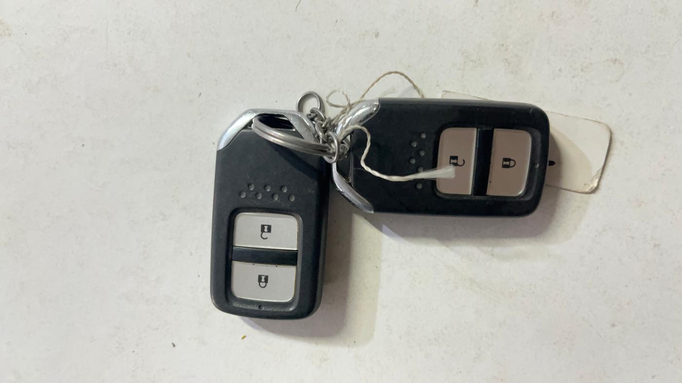 2019 Honda Jazz 1.2L I-VTEC VX CVT, Petrol, Automatic, 51,094 km, Key Close Up