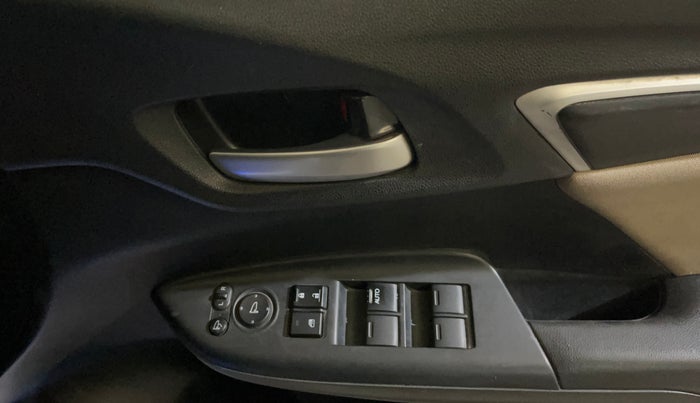 2019 Honda Jazz 1.2L I-VTEC VX CVT, Petrol, Automatic, 51,094 km, Driver Side Door Panels Control