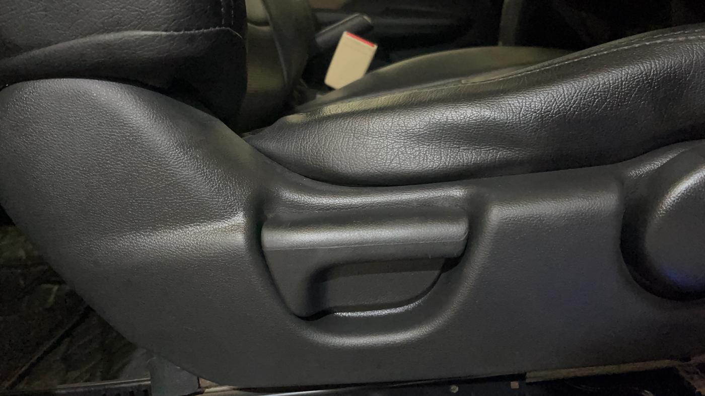 2019 Honda Jazz 1.2L I-VTEC VX CVT, Petrol, Automatic, 51,094 km, Driver Side Adjustment Panel