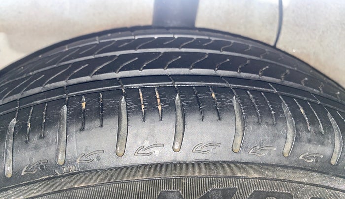 2023 Hyundai GRAND I10 NIOS ASTA 1.2 KAPPA VTVT, Petrol, Manual, 7,978 km, Right Rear Tyre Tread