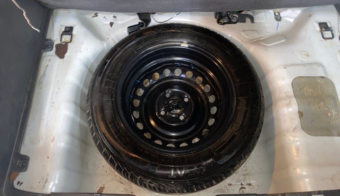 2023 Hyundai GRAND I10 NIOS ASTA 1.2 KAPPA VTVT, Petrol, Manual, 7,978 km, Spare Tyre