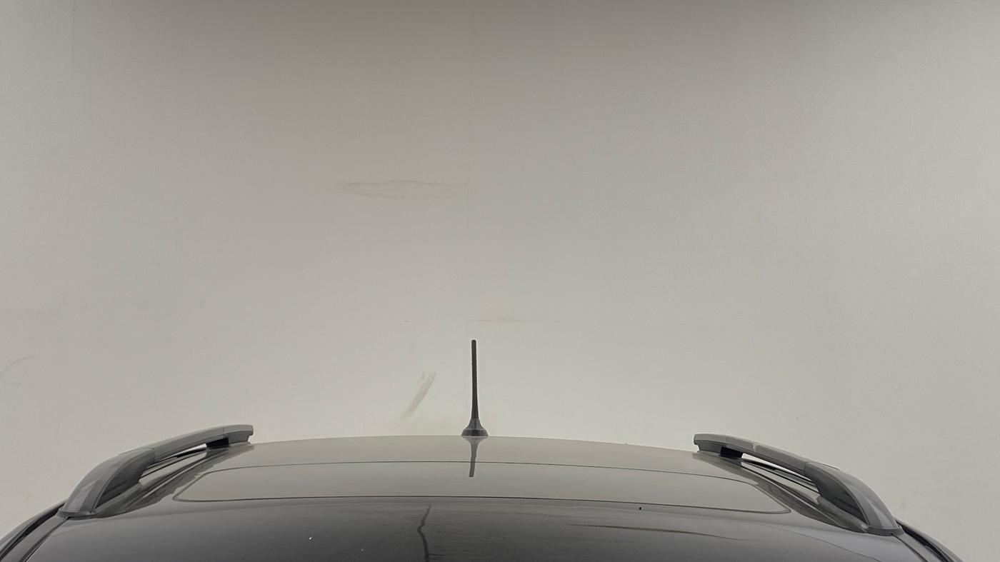 2023 Mahindra XUV300 W6 1.5 Diesel, Diesel, Manual, 43,444 km, Moonroof/ Sunroof