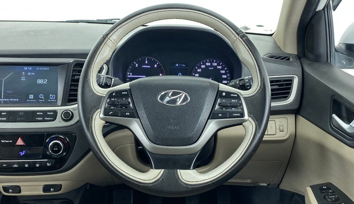 2018 Hyundai Verna 1.6 SX (O) CRDI MT, Diesel, Manual, 62,379 km, Steering Wheel Close Up