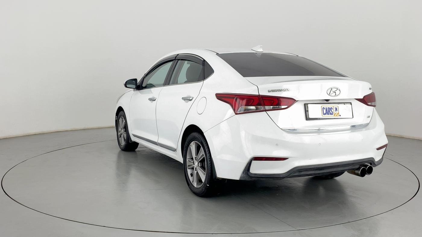 2018 Hyundai Verna 1.6 SX (O) CRDI MT, Diesel, Manual, 62,379 km, Left Back Diagonal