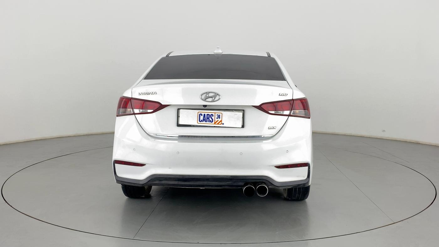 2018 Hyundai Verna 1.6 SX (O) CRDI MT, Diesel, Manual, 62,379 km, Back/Rear