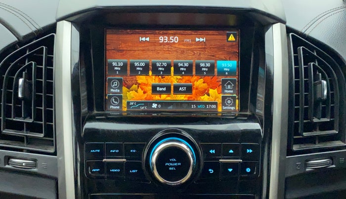 2018 Mahindra XUV500 W11 (O) AT, Diesel, Automatic, 52,673 km, Infotainment System